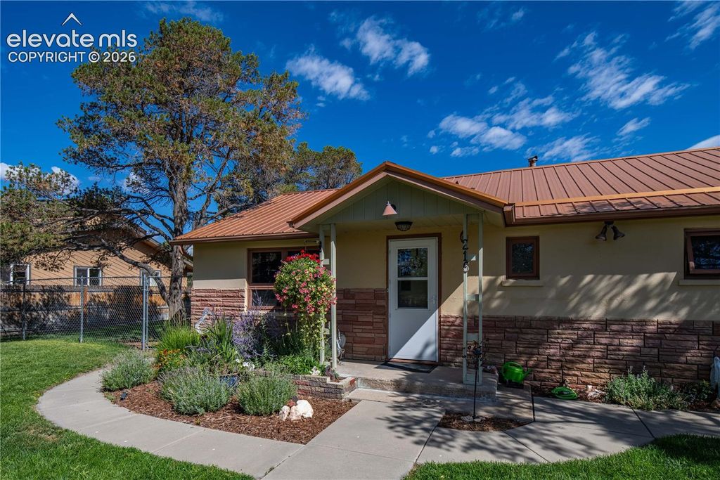 216 Crossman Avenue, Buena Vista, CO 81211 — photo 2