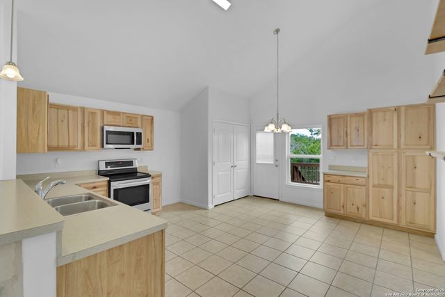 2720 golf, Spring Branch, TX 78070