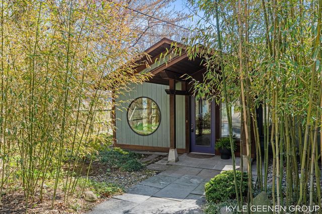 1140 Marigold Lane, Park Twp, MI 49424