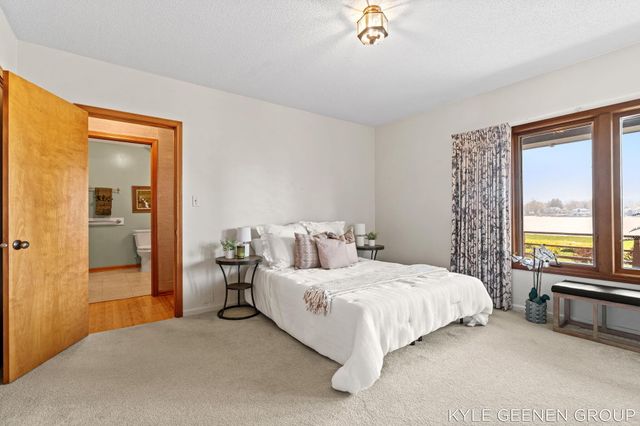 1140 Marigold Lane, Park Twp, MI 49424