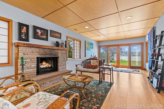 1140 Marigold Lane, Park Twp, MI 49424