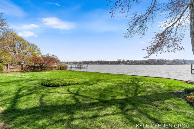 1140 Marigold Lane, Park Twp, MI 49424