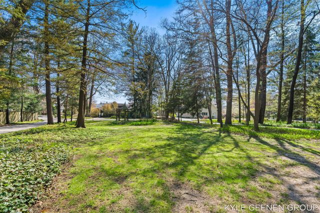 1140 Marigold Lane, Park Twp, MI 49424