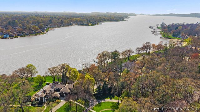 1140 Marigold Lane, Park Twp, MI 49424
