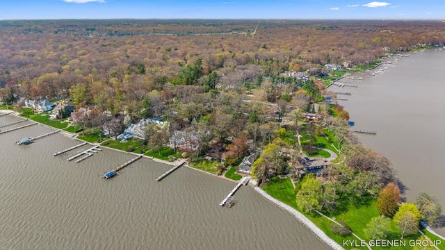 1140 Marigold Lane, Park Twp, MI 49424