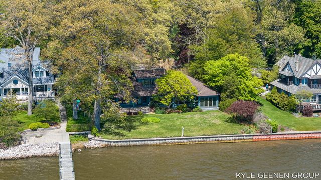 1140 Marigold Lane, Park Twp, MI 49424