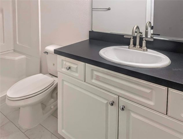 5440 KENSINGTON STREET, Sarasota, FL 34232