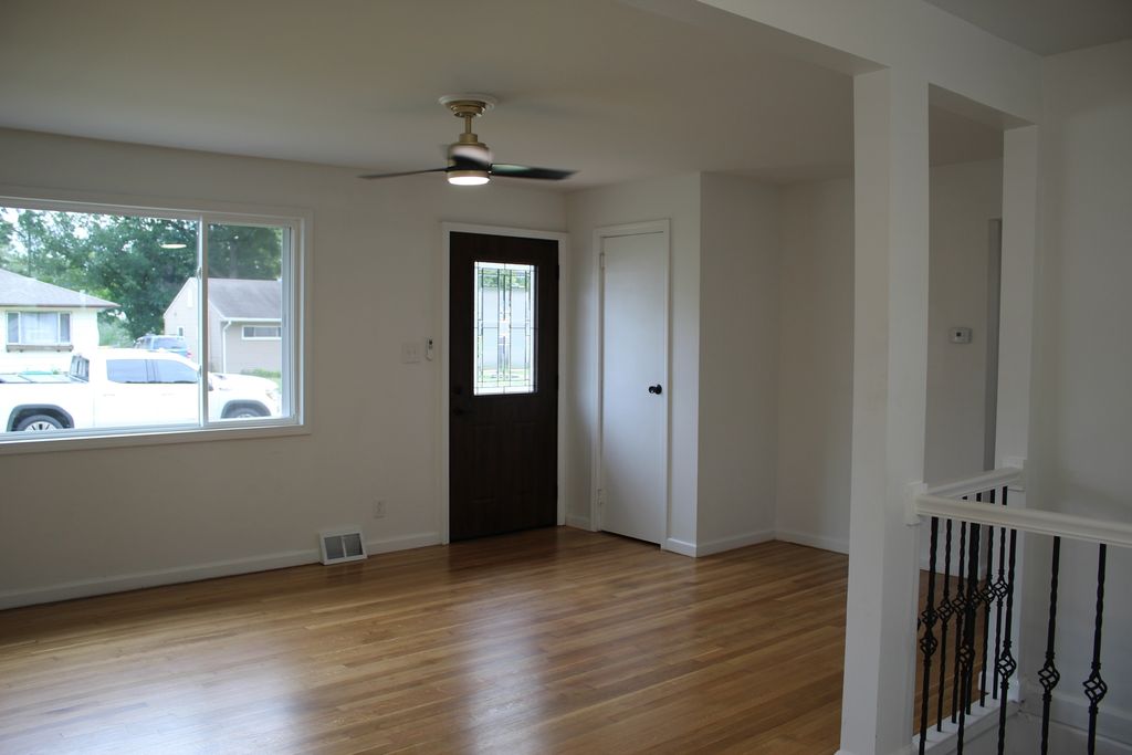 1011 Plaza Drive, Joliet, IL 60435 — photo 3