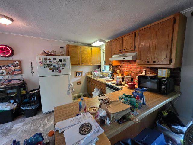 76 Hiawatha Drive, Cherokee Village, AR 72529