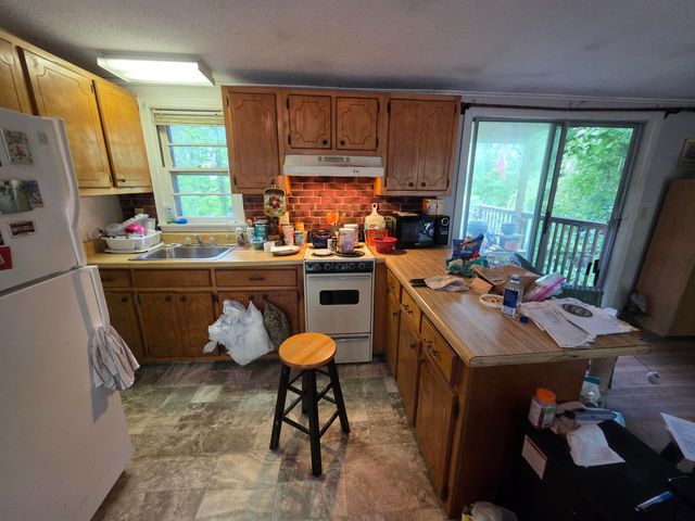 76 Hiawatha Drive, Cherokee Village, AR 72529