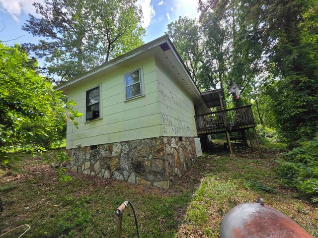 76 Hiawatha Drive, Cherokee Village, AR 72529