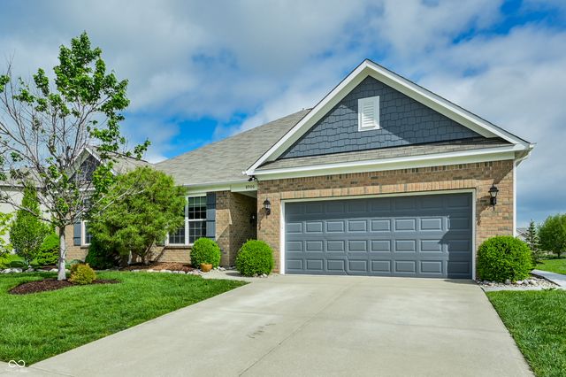 8906 Banner Drive, Brownsburg, IN 46112
