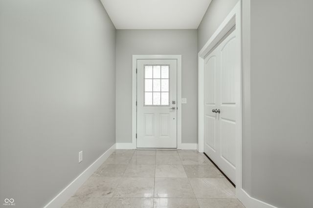 8906 Banner Drive, Brownsburg, IN 46112