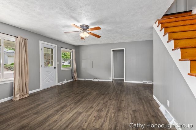 915 Branch Street, Ionia, MI 48846