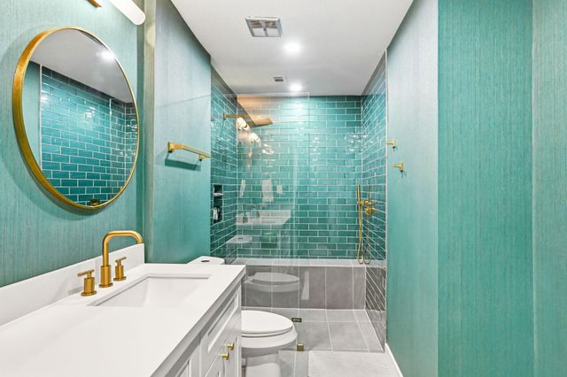 1116 Bering Drive 25, Houston, TX 77057