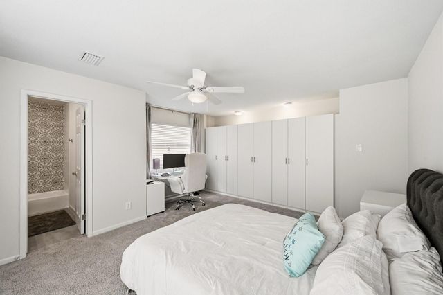 1116 Bering Drive 25, Houston, TX 77057