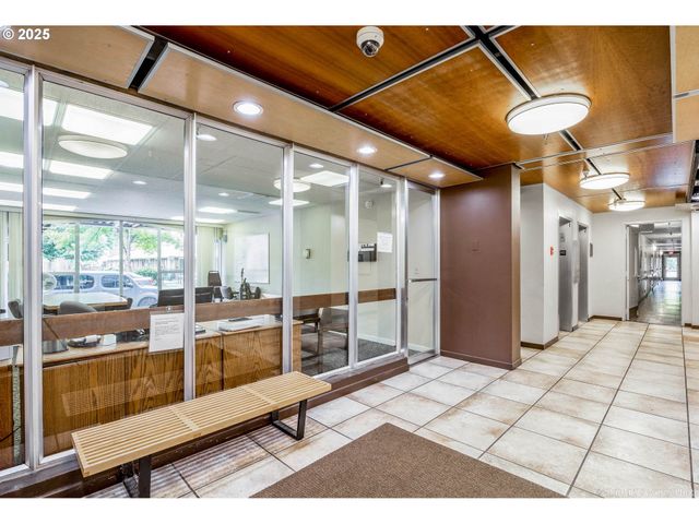 1313 LINCOLN St 1005, Eugene, OR 97401