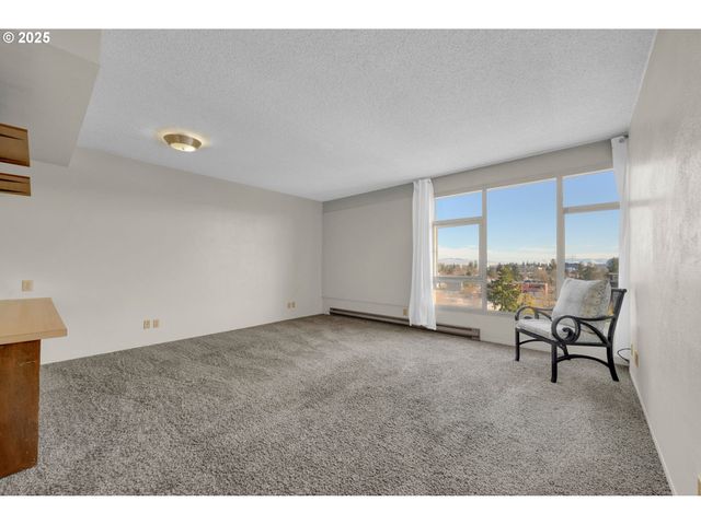 1313 LINCOLN St 1005, Eugene, OR 97401