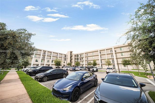 8265 NW 41st Street C202, Doral, FL 33166