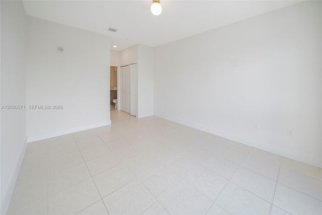 8265 NW 41st Street C202, Doral, FL 33166