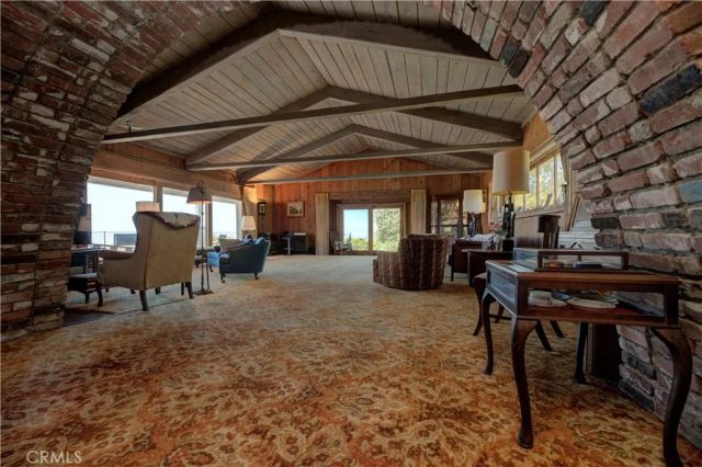 2521 Novato Place, Palos Verdes Estates, CA 90274