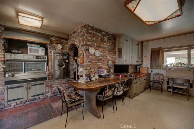 2521 Novato Place, Palos Verdes Estates, CA 90274