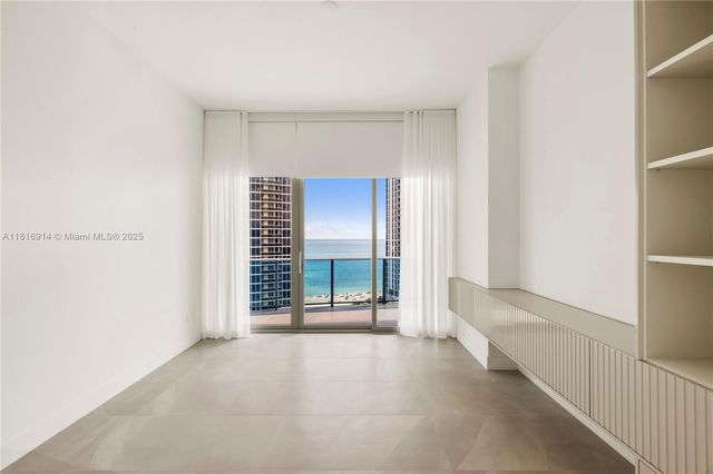 17550 Collins 1604, Sunny Isles Beach, FL 33160