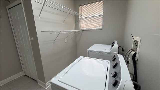 6466 OLD CARRIAGE ROAD, Winter Garden, FL 34787