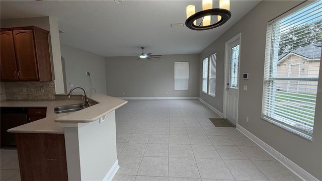 6466 OLD CARRIAGE ROAD, Winter Garden, FL 34787