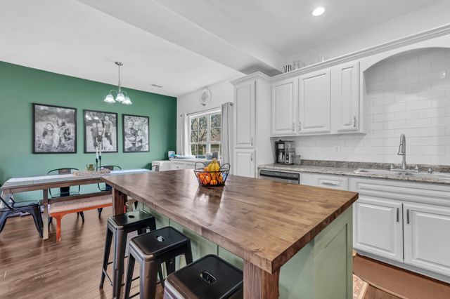 200 Texas Ave, Oak Grove, KY 42262