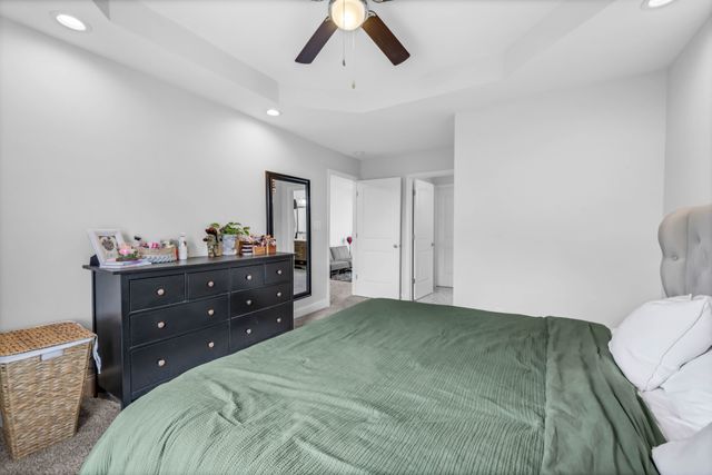 200 Texas Ave, Oak Grove, KY 42262