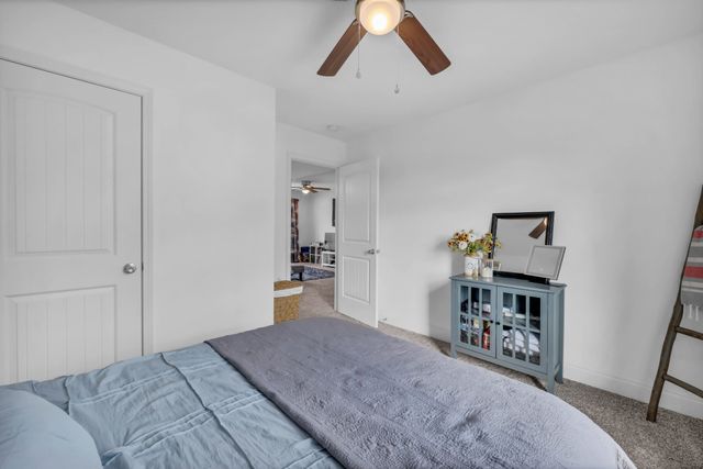 200 Texas Ave, Oak Grove, KY 42262