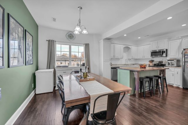 200 Texas Ave, Oak Grove, KY 42262