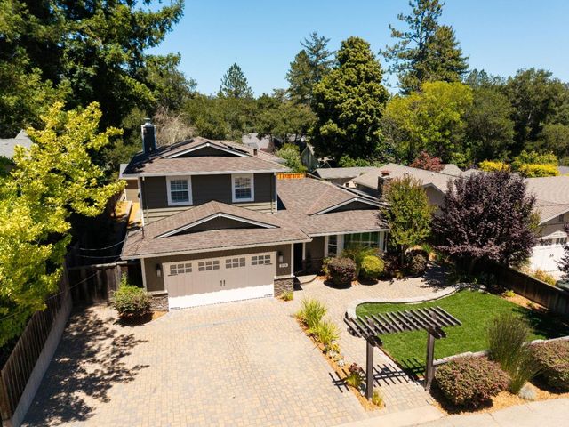 240 Bobs Lane, Scotts Valley, CA 95066