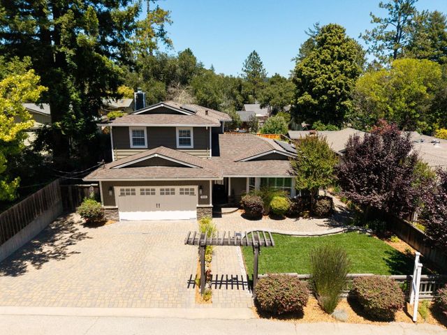 240 Bobs Lane, Scotts Valley, CA 95066