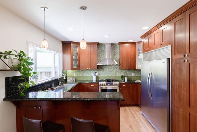 240 Bobs Lane, Scotts Valley, CA 95066