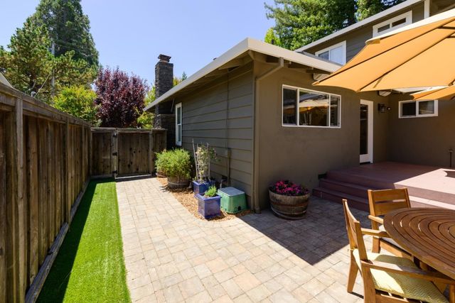240 Bobs Lane, Scotts Valley, CA 95066