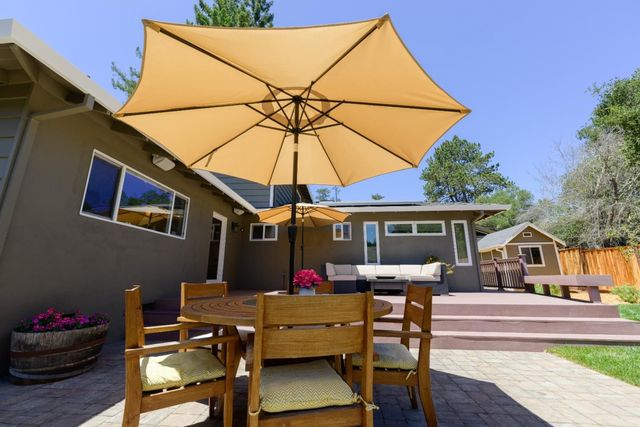 240 Bobs Lane, Scotts Valley, CA 95066