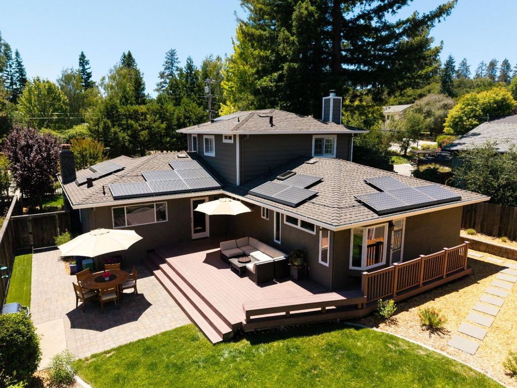 240 Bobs Lane, Scotts Valley, CA 95066