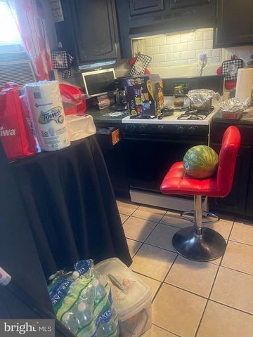 1522 GREENWOOD AVE, Camden, NJ 08103