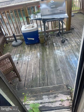 1522 GREENWOOD AVE, Camden, NJ 08103