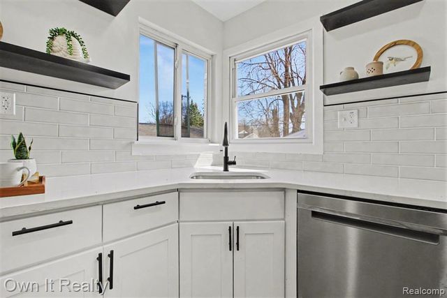 1555 Levona Street, Ypsilanti, MI 48198