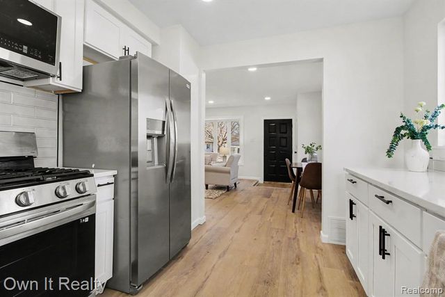 1555 Levona Street, Ypsilanti, MI 48198