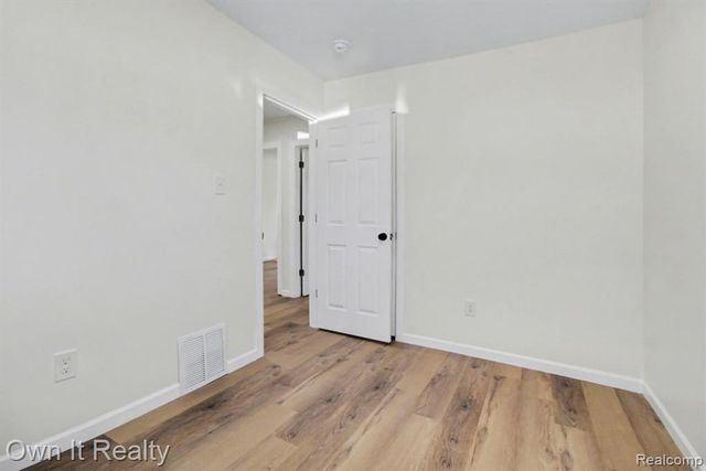 1555 Levona Street, Ypsilanti, MI 48198