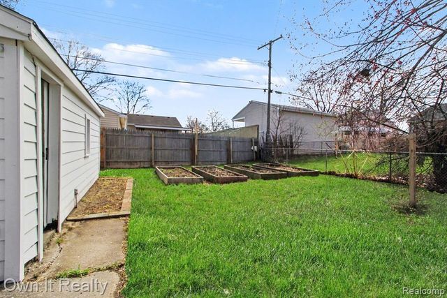 1555 Levona Street, Ypsilanti, MI 48198