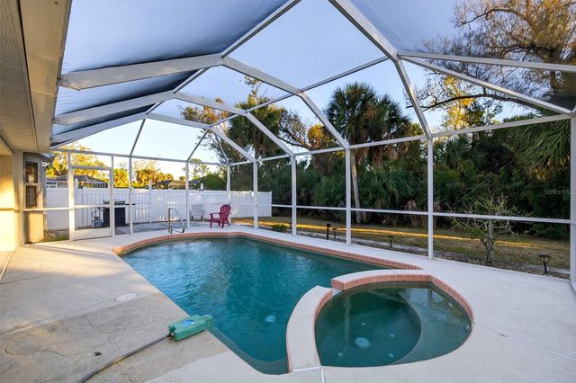 125 SPUR DRIVE, Rotonda West, FL 33947