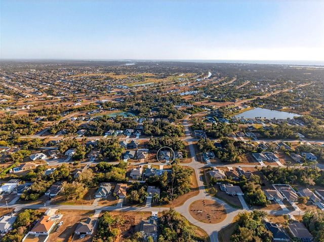 125 SPUR DRIVE, Rotonda West, FL 33947