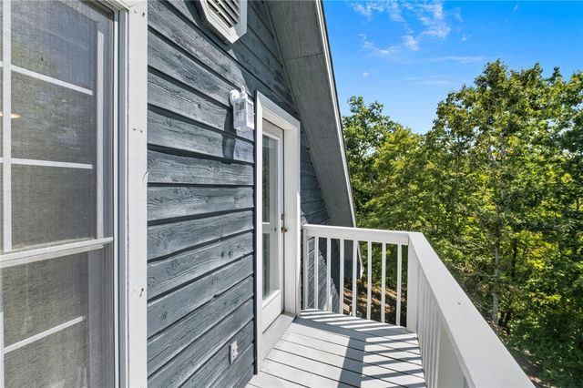 15800 Abbey Lane, Rogers, AR 72756