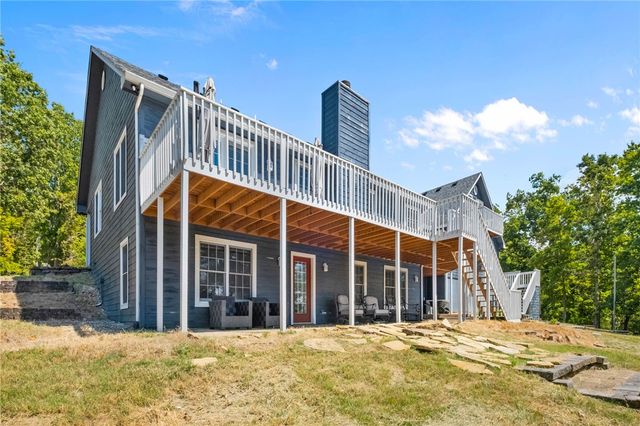 15800 Abbey Lane, Rogers, AR 72756
