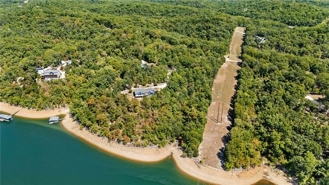 15800 Abbey Lane, Rogers, AR 72756